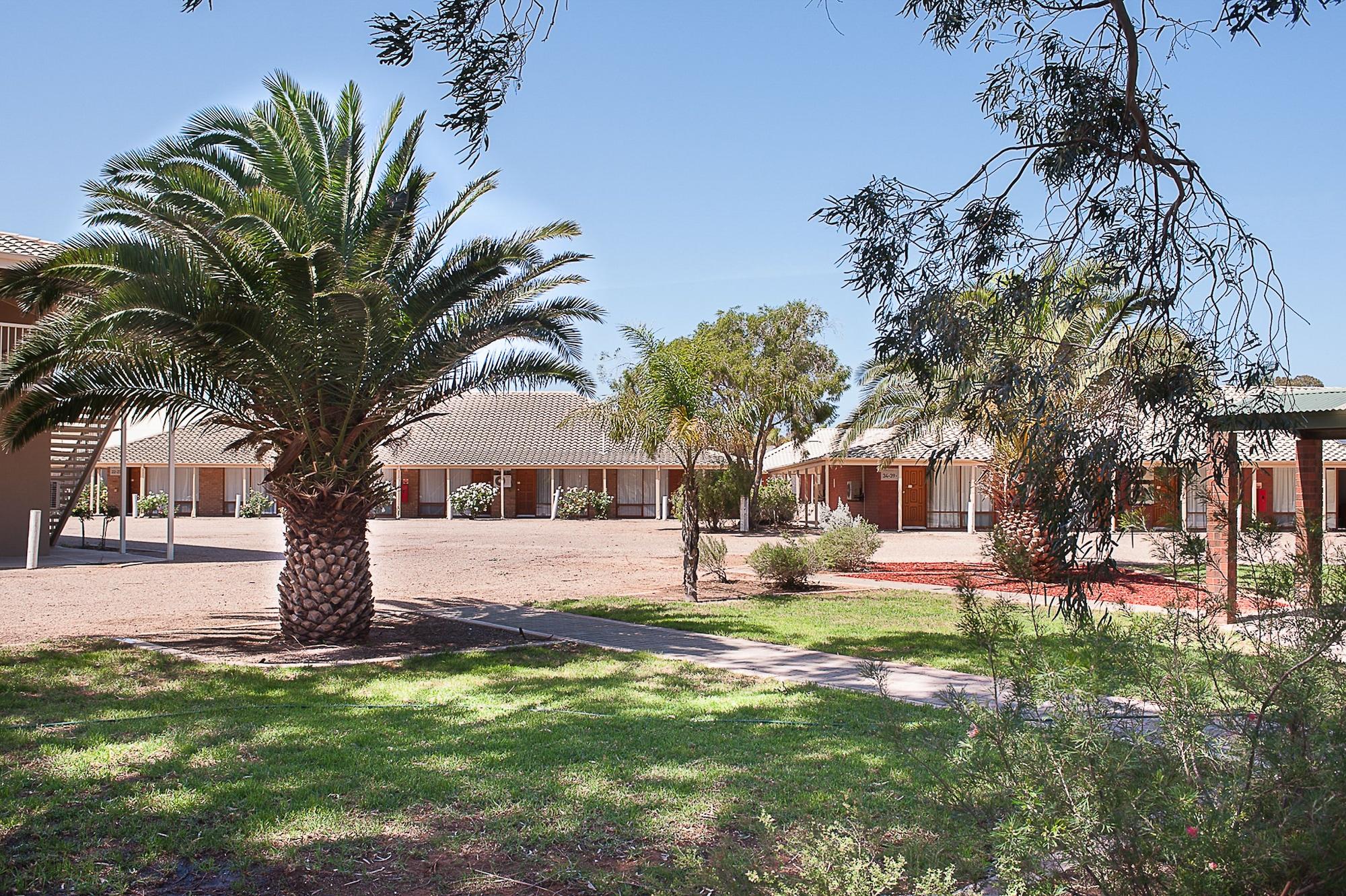 Standpipe Golf Motor Inn Port Augusta Exterior photo